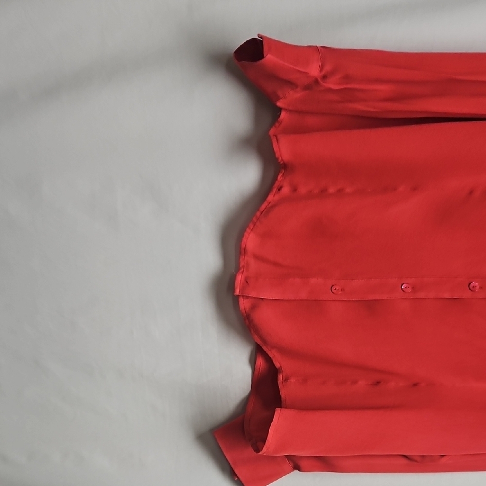 VINTAGE Saville for Nordstrom Red 100% Silk Button-Down Blouse - Size 18 - Picture 8 of 11